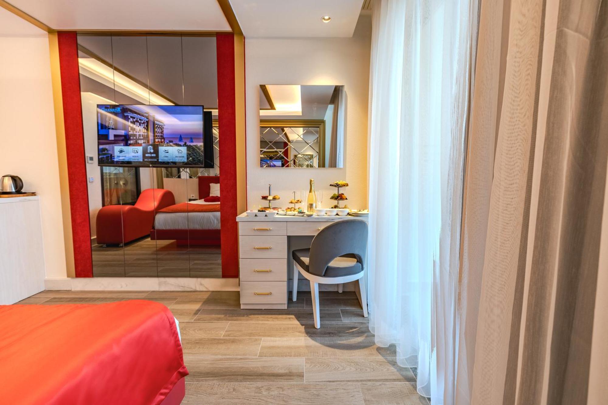 Hotel Granada Luxury Red Adult Only Alanya Esterno foto